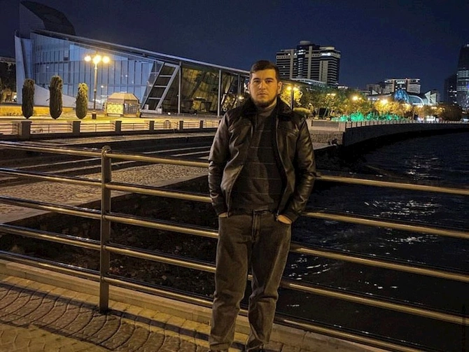 “Metro Park”ın yanında güllələnən gəncin FOTOLARI