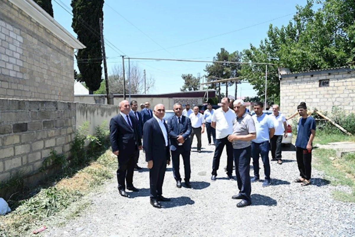 Vüqar Əhmədov Ağcabədidə vətəndaşları qəbul etdi — FOTOLAR