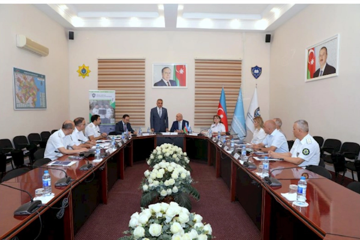 Anar Bağırovun rəhbərliyi ilə magistr dissertasiyalarının müdafiəsi keçirilib — FOTOLAR
