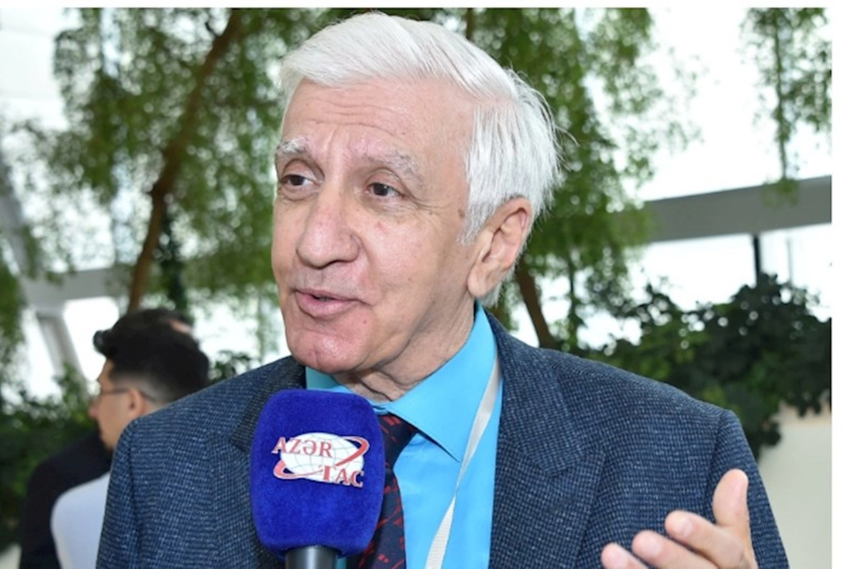 İlham Namiq Kamal həmkarlarını tənqid etdi — “Yüngül yollara gedənlər çoxdur”