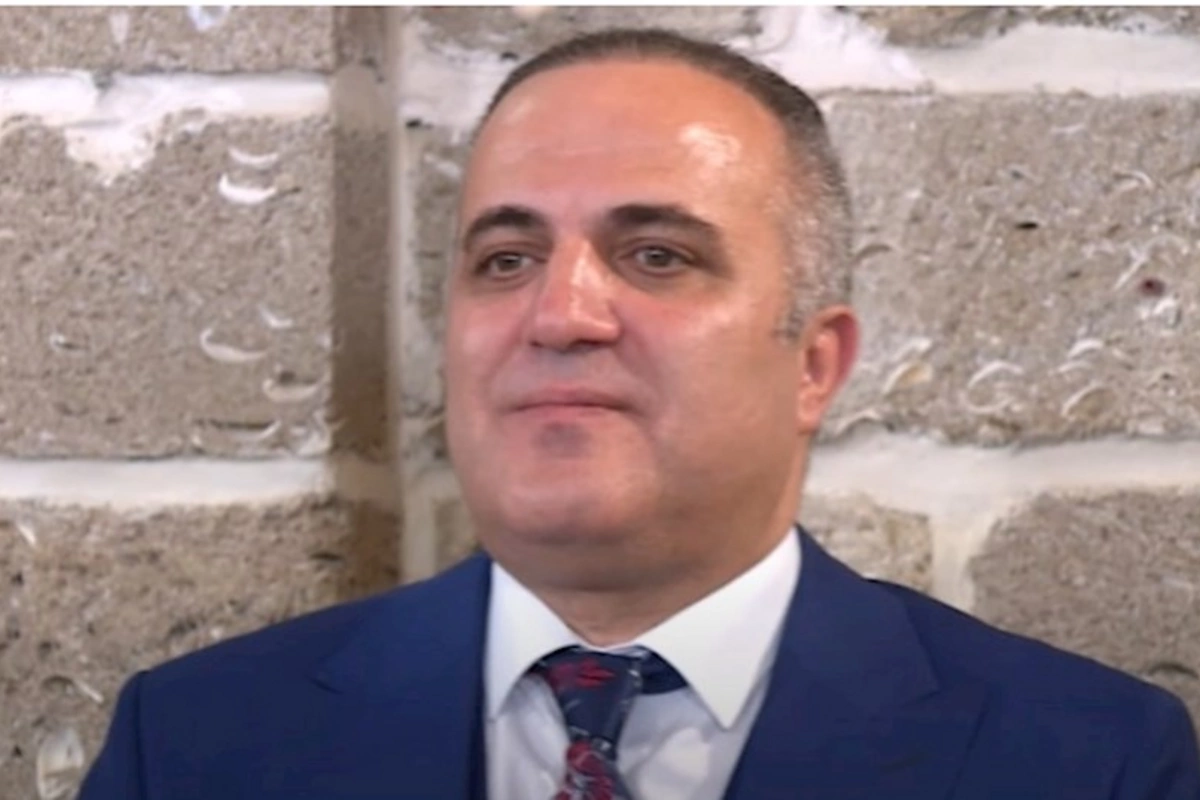 Eldəniz Məmmədov qızına toy edir