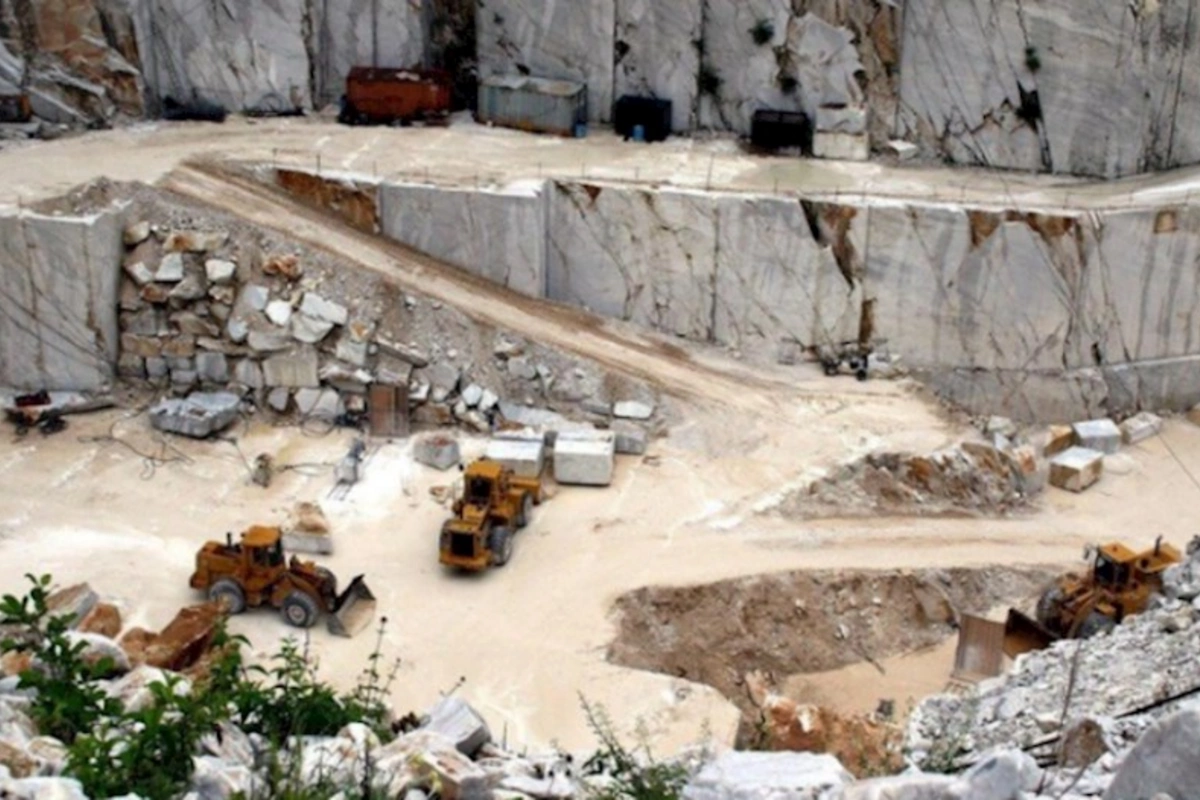 Laçında “Əhmədli” və Qubadlının “Hacılı” əhəng daşı yataqları hərraca çıxarılacaq
