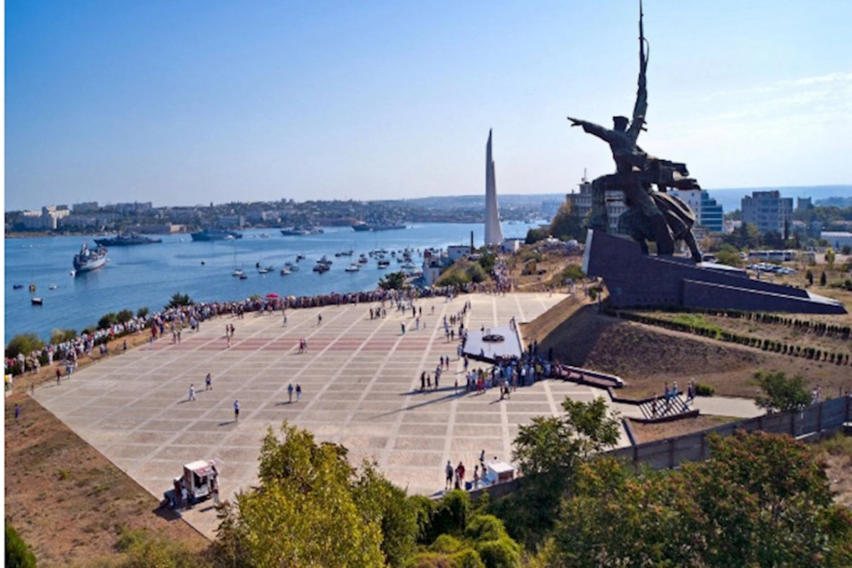 Sevastopolda hava xəbərdarlığı elan edilib