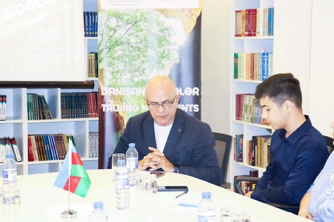 “Danışan abidələr: Azıx mağarası” adlı qısametrajlı filmin təqdimatı oldu — FOTOLAR “Danışan abidələr: Azıx mağarası” adlı qısametrajlı filmin təqdimatı oldu — FOTOLAR