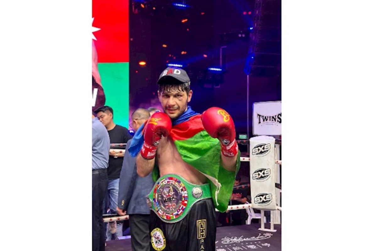 Peşəkar boksçu İsmət Quliyev WBC Asia cempionu oldu — FOTO