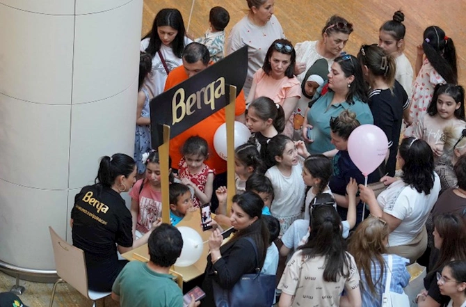 “Berqa” “Park Bulvar”da uşaqlar üçün möhtəşəm əyləncə proqramı təşkil etdi — FOTOLAR