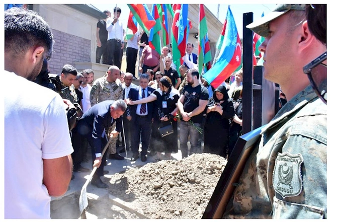 Birinci Qarabağ Müharibəsi şəhidi Rövşən Əliyev dəfn edildi — FOTOLAR