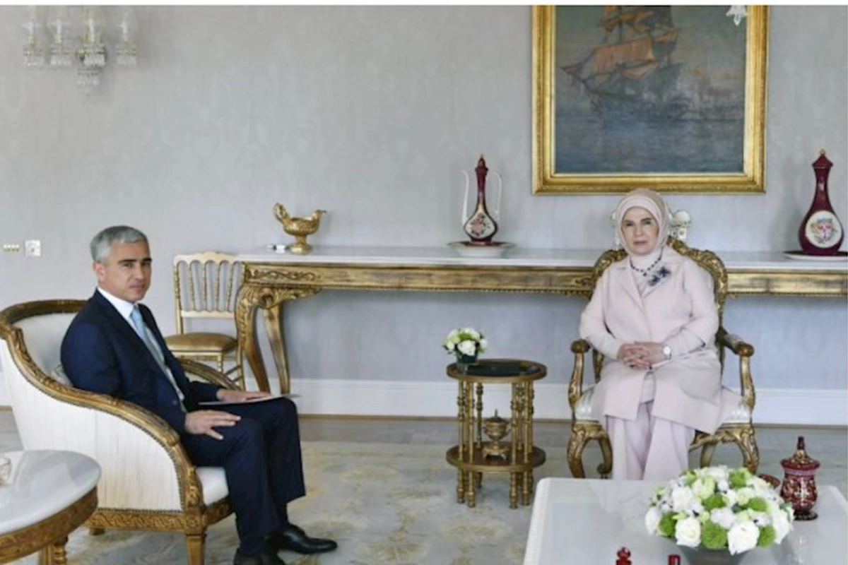 Anar Ələkbərov Əminə Ərdoğanla görüşdü