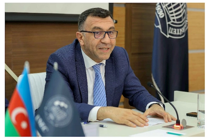 Ümumdünya Ticarət Təşkilatının Baş Katibi UNEC-də — FOTOLAR Ümumdünya Ticarət Təşkilatının Baş Katibi UNEC-də — FOTOLAR
