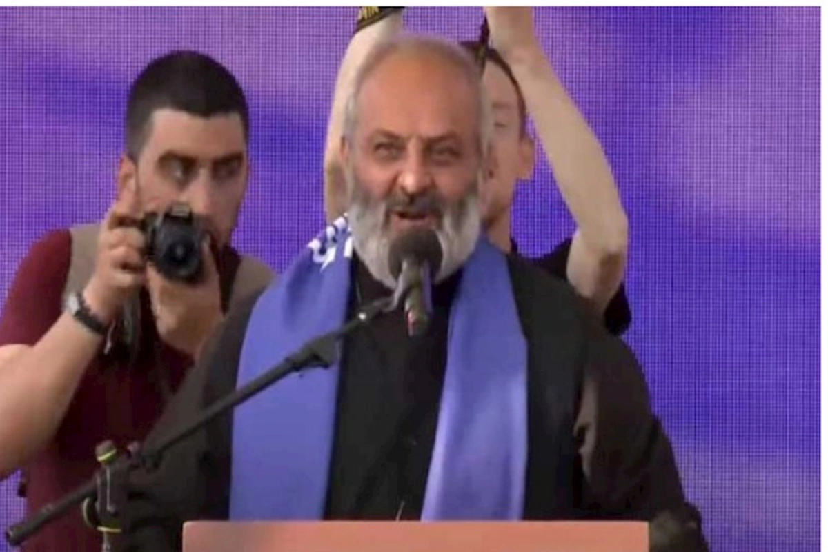 İrəvanda hökumət əleyhinə aksiya keçirilir