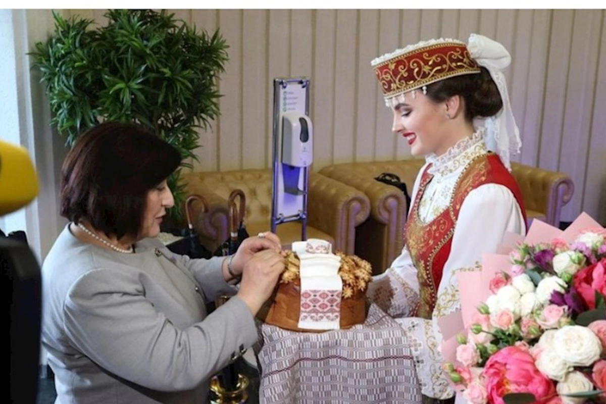 Milli Məclisin nümayəndə heyəti Belarusa gedib