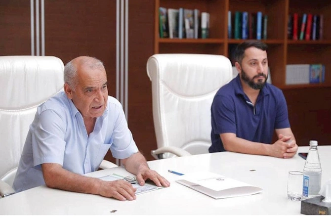 Anar Quliyev Neftçalada vətəndaşları qəbul edib — FOTO