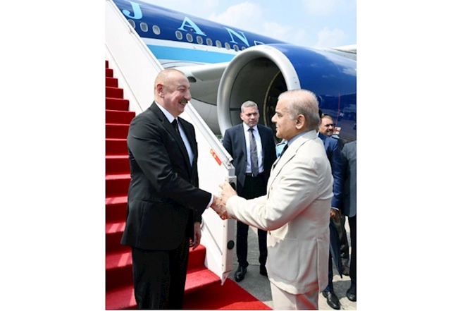 İlham Əliyev Pakistanda səfərindədir — FOTOLAR