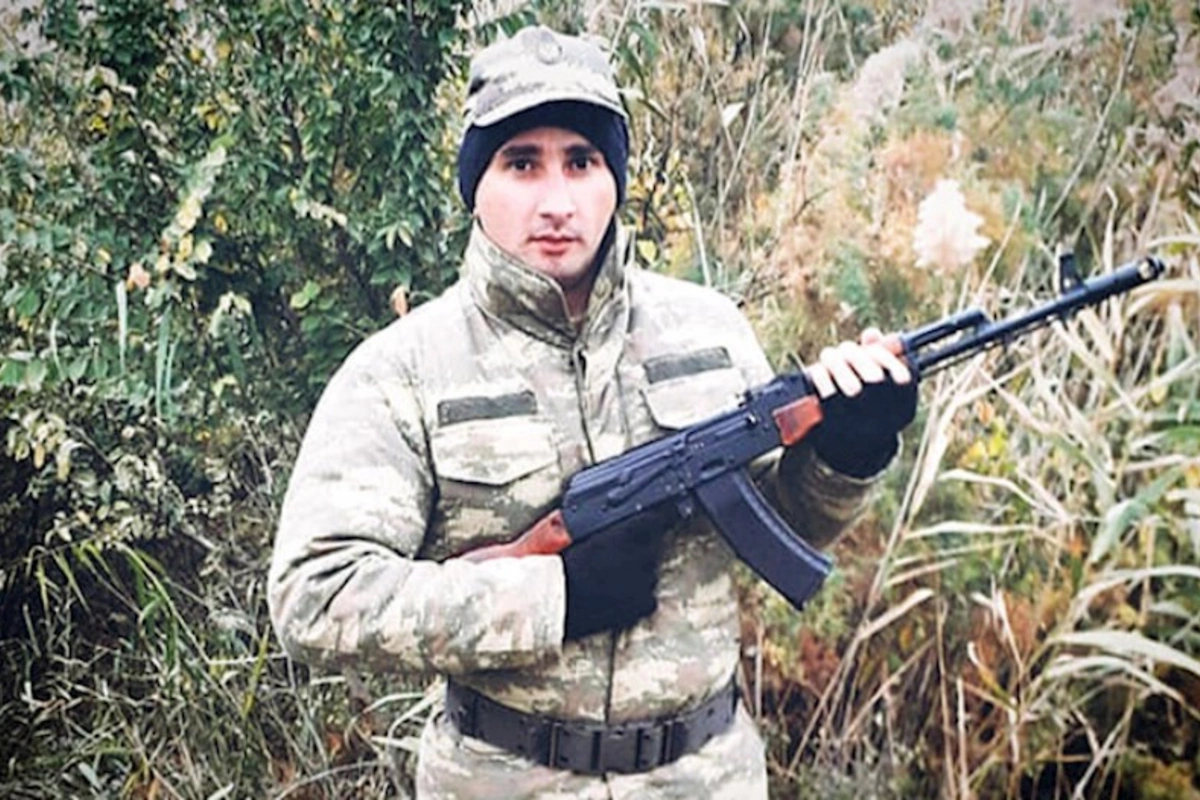 Jurnalist 3 ildən sonra veteranlıq statusu aldı — FOTO