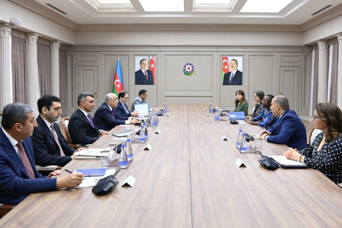 Əli Əsədov Dünya Bankının Cənubi Qafqaz üzrə regional direktoru ilə görüşdü