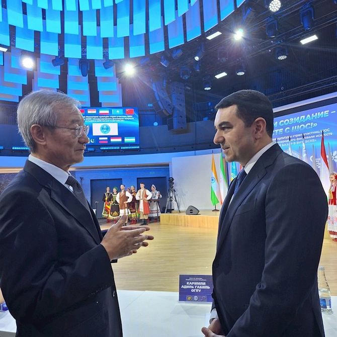 Nazir Adil Kərimli ŞƏT-ə üzv ölkələrin mədəniyyət nazirlərinin görüşündə iştirak edib — FOTOLAR Nazir Adil Kərimli ŞƏT-ə üzv ölkələrin mədəniyyət nazirlərinin görüşündə iştirak edib — FOTOLAR