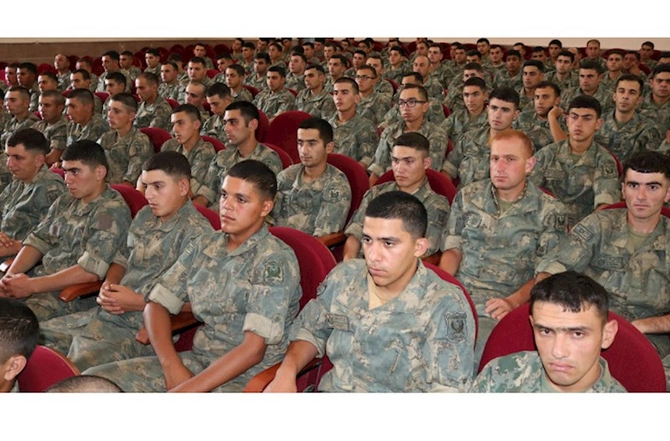 Xankəndidə Hərbi Prokurorluğun əməkdaşları Ulu Öndərin xatirəsini anıblar — FOTOLAR