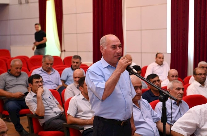 “Azərişıq” Lerikdə sahibkarlarla görüş keçirdi — FOTOLAR