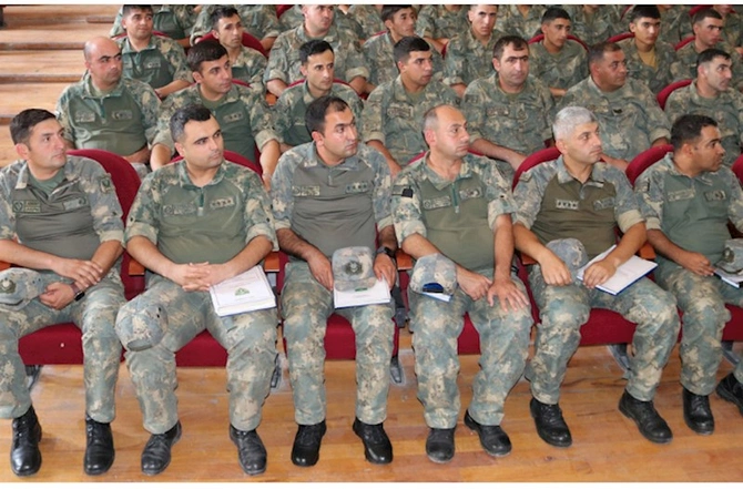 Xankəndidə Hərbi Prokurorluğun əməkdaşları Ulu Öndərin xatirəsini anıblar — FOTOLAR