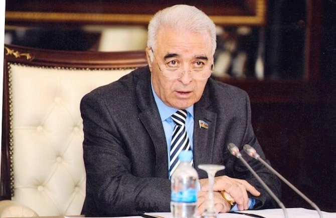 YAP-ın ən yaşlı namizədi odur: 80 yaşı var — FOTO