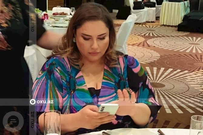 Aytən Səfərova düşdüyü qəzadan sonra ilk dəfə görüntüləndi — FOTO Aytən Səfərova düşdüyü qəzadan sonra ilk dəfə görüntüləndi — FOTO