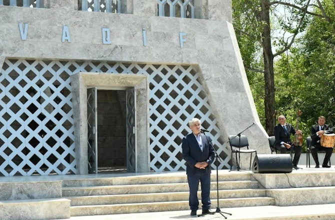 Şuşada növbəti Vaqif Poeziya Günləri başladı — FOTOLAR