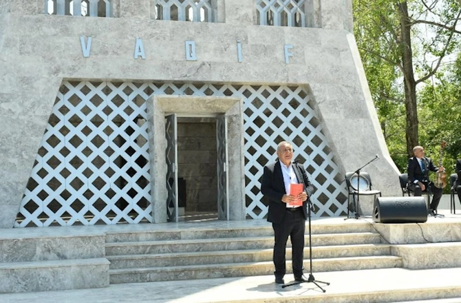 Şuşada növbəti Vaqif Poeziya Günləri başladı — FOTOLAR