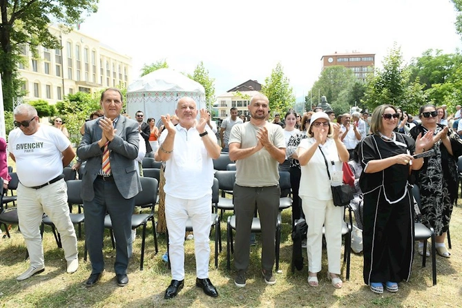 Mədəniyyət paytaxtımızda növbəti Vaqif Poeziya Günləri başa çatıb — FOTOLAR Mədəniyyət paytaxtımızda növbəti Vaqif Poeziya Günləri başa çatıb — FOTOLAR