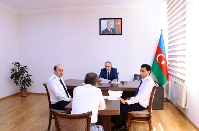 Kamran Əliyev Qusarda vətəndaşların müraciətlərini dinlədi — FOTOLAR