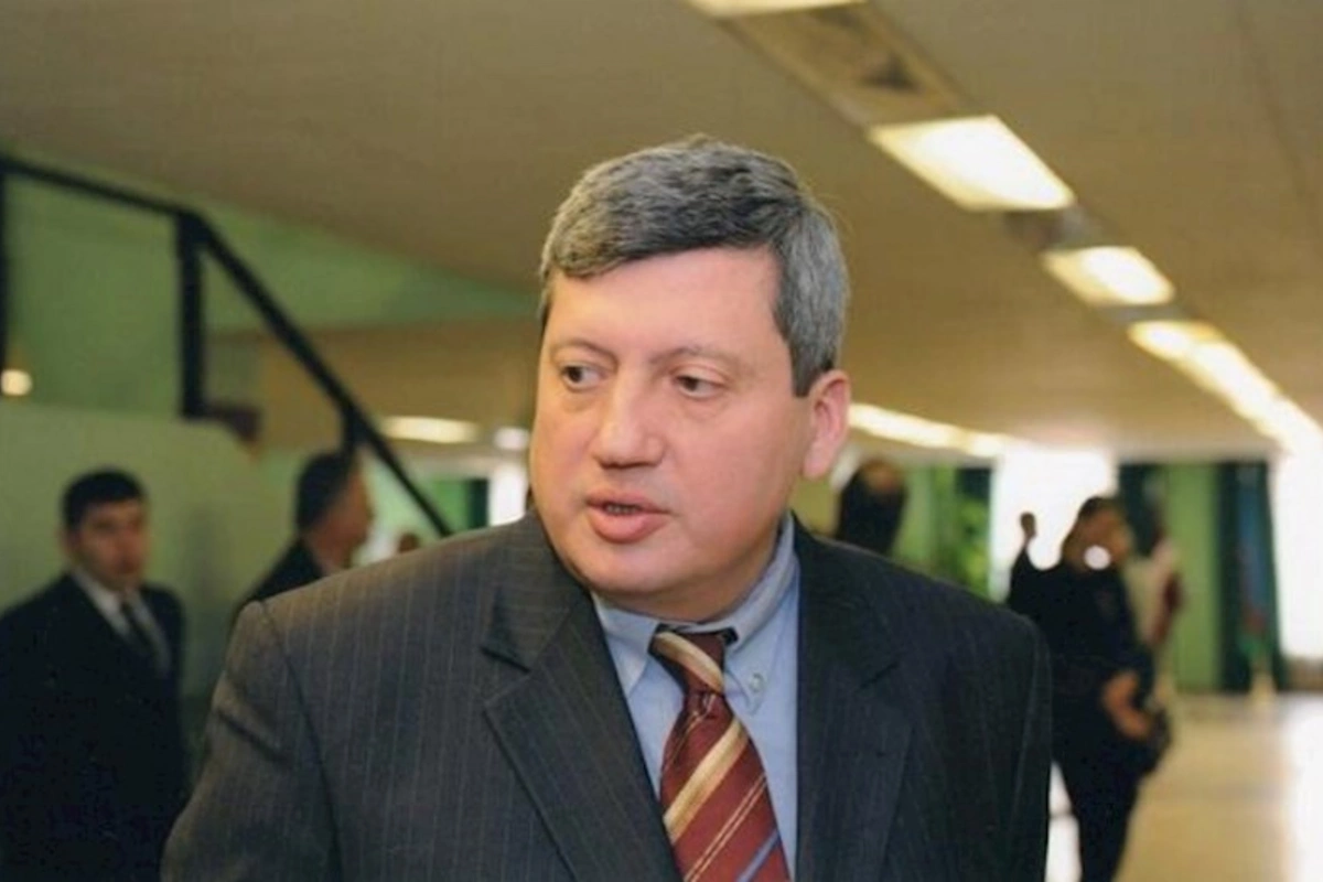 Sərhədlərin çəkilməsi: Bakı bu prinsipi irəli sürür