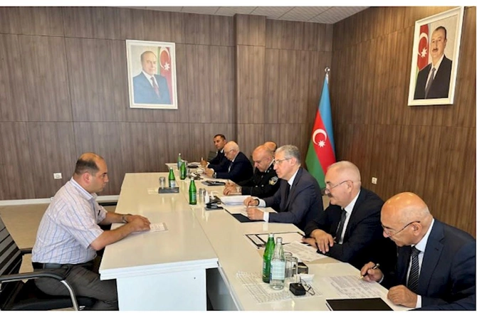Muxtar Babayev Şəkidə vətəndaşları qəbul etdi — FOTOLAR