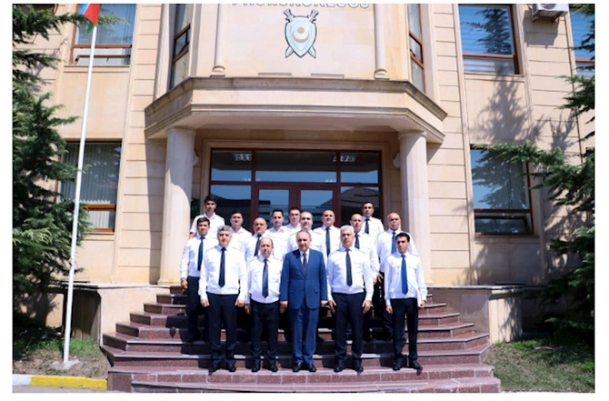 Kamran Əliyev Qusarda vətəndaşların müraciətlərini dinlədi — FOTOLAR