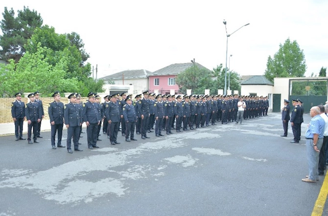 Salyanda “2 İyul - Azərbaycan Polisi Günü” ilə bağlı tədbir — FOTOLAR Salyanda “2 İyul - Azərbaycan Polisi Günü” ilə bağlı tədbir — FOTOLAR