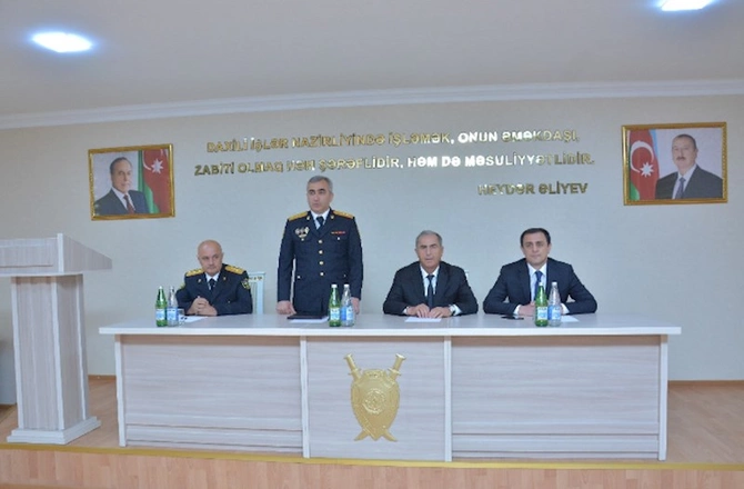 Salyanda “2 İyul - Azərbaycan Polisi Günü” ilə bağlı tədbir — FOTOLAR Salyanda “2 İyul - Azərbaycan Polisi Günü” ilə bağlı tədbir — FOTOLAR