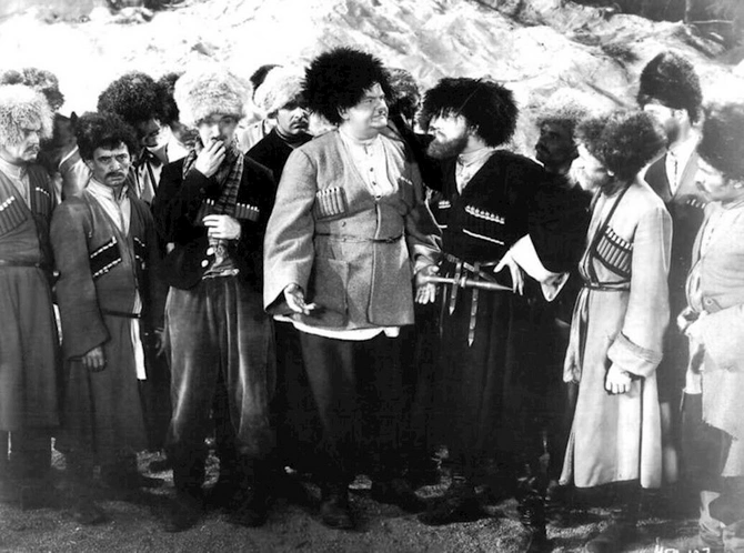 ABŞ Azərbaycanla bağlı filmi niyə hər yerdən sildi? — FOTOLAR