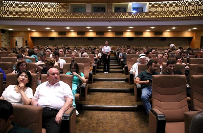 Bakıda Özbək Kinosu Günlərinin açılışı olub — FOTOLAR