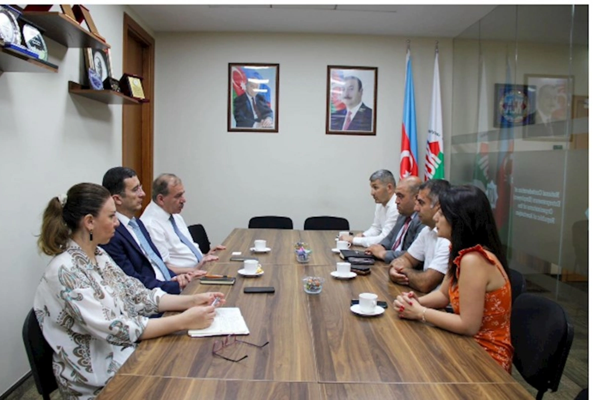 ASK-də sahibkarlarla görüşmək təklifi ətrafında fikir mübadiləsi aparıldı — FOTO
