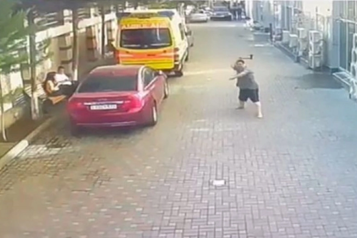Ağadadaş Ağayevin törətdiyi hadisənin görüntüləri yayıldı — ŞOK VİDEO