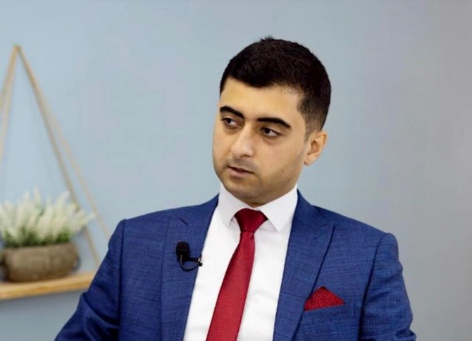 “Uşaqlar dərmanları qida zənn edib ağızlarına salırlar” — İki yaşlı körpə zəhərləndi “Uşaqlar dərmanları qida zənn edib ağızlarına salırlar” — İki yaşlı körpə zəhərləndi