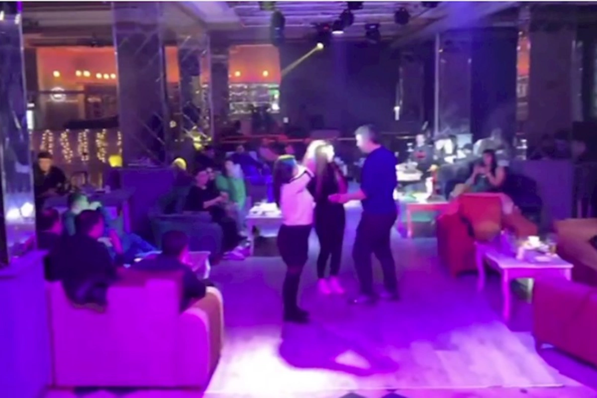 “Heç bir restoranda hesab ödəmirəm” — “Oliqarx Baku”dakı davanın təfərrüatı