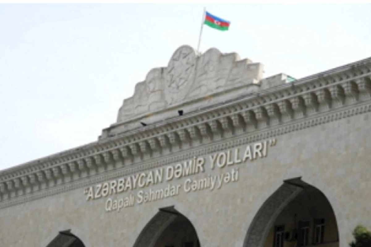 Dəmir Yolları İdarəsi öz işçisinin şirkətinə tender verib — ARAŞDIRMA (FOTOLAR)