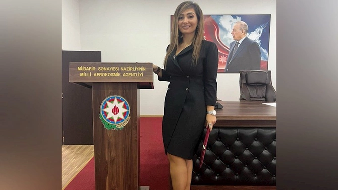 Azay Quliyevin YAP-çı rəqibi Həcər Mirzəyeva kimdir? — FOTOLAR Azay Quliyevin YAP-çı rəqibi Həcər Mirzəyeva kimdir? — FOTOLAR