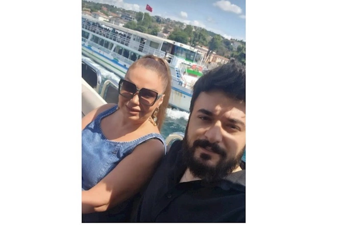 Könül Kərimova oğlu ilə istirahətdə — FOTO