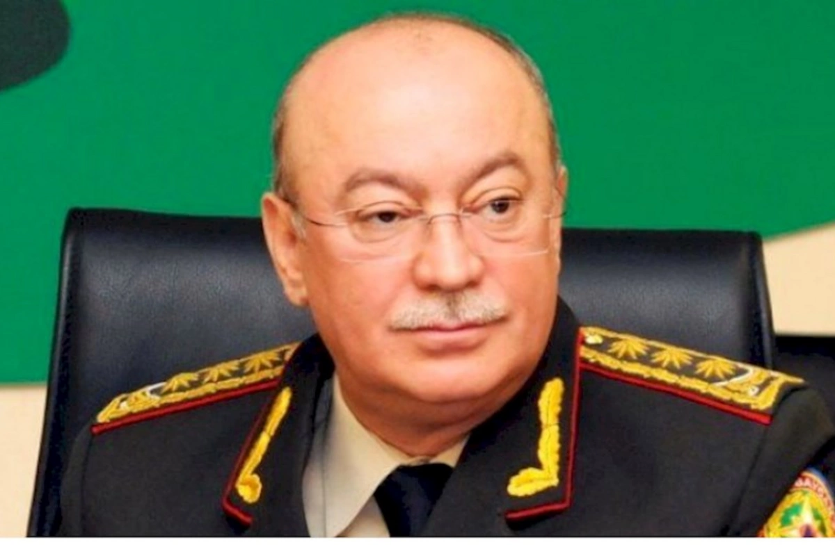 Nazir məşhur polkovniki işdən çıxardı — FOTO