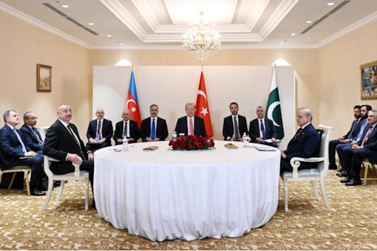 Astanada İlham Əliyev, Rəcəb Tayyib Ərdoğan və Şahbaz Şərif arasında üçtərəfli görüş keçirilib — YENİLƏNİB