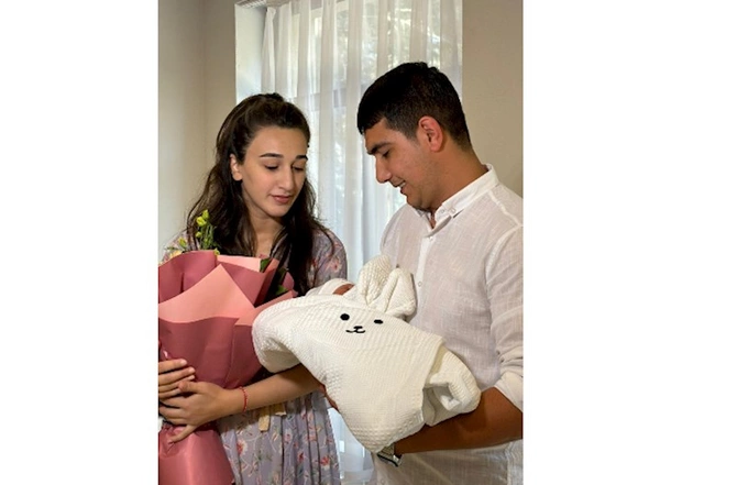 Sus kəndində ilk körpə dünyaya gəlib — FOTOLAR Sus kəndində ilk körpə dünyaya gəlib — FOTOLAR