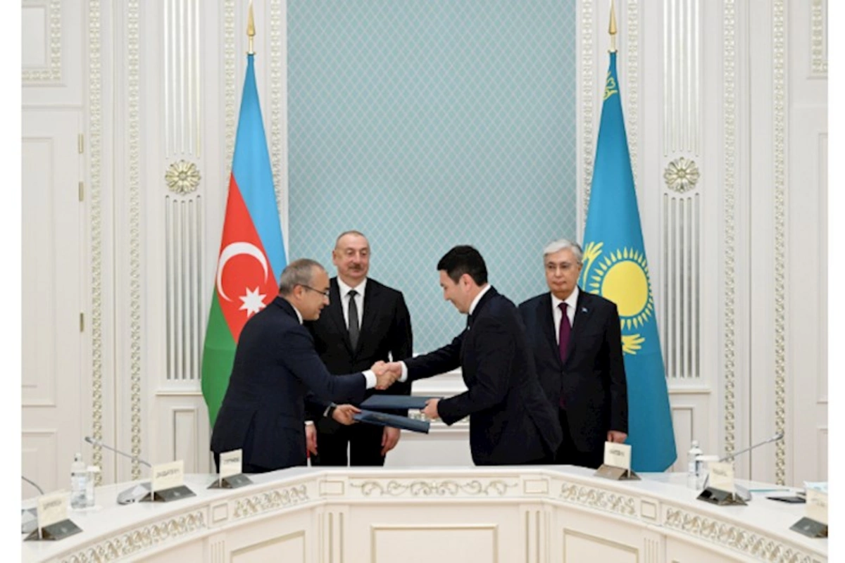 Azərbaycanla Qazaxıstan arasında imzalanmış Səhmdarlar Müqaviləsinin mübadiləsi mərasimi — FOTO