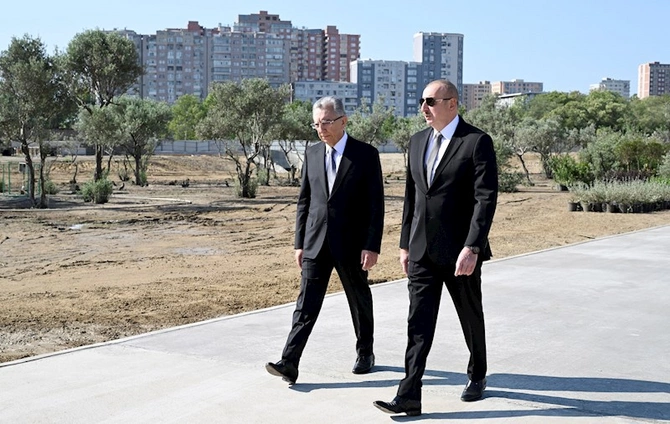 Prezident paytaxtda yeni yaradılan PARKDA — FOTOLAR Prezident paytaxtda yeni yaradılan PARKDA — FOTOLAR