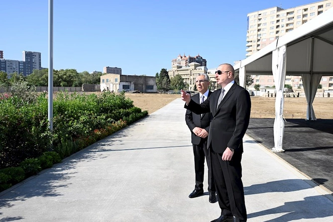 Prezident paytaxtda yeni yaradılan PARKDA — FOTOLAR Prezident paytaxtda yeni yaradılan PARKDA — FOTOLAR