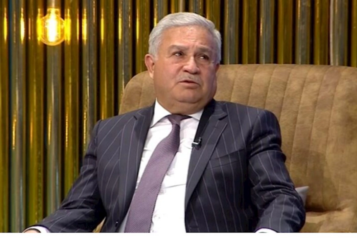 Həyat yoldaşımla heç yerə getmirəm